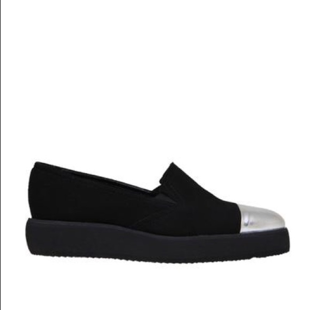 Jennifer Loafer